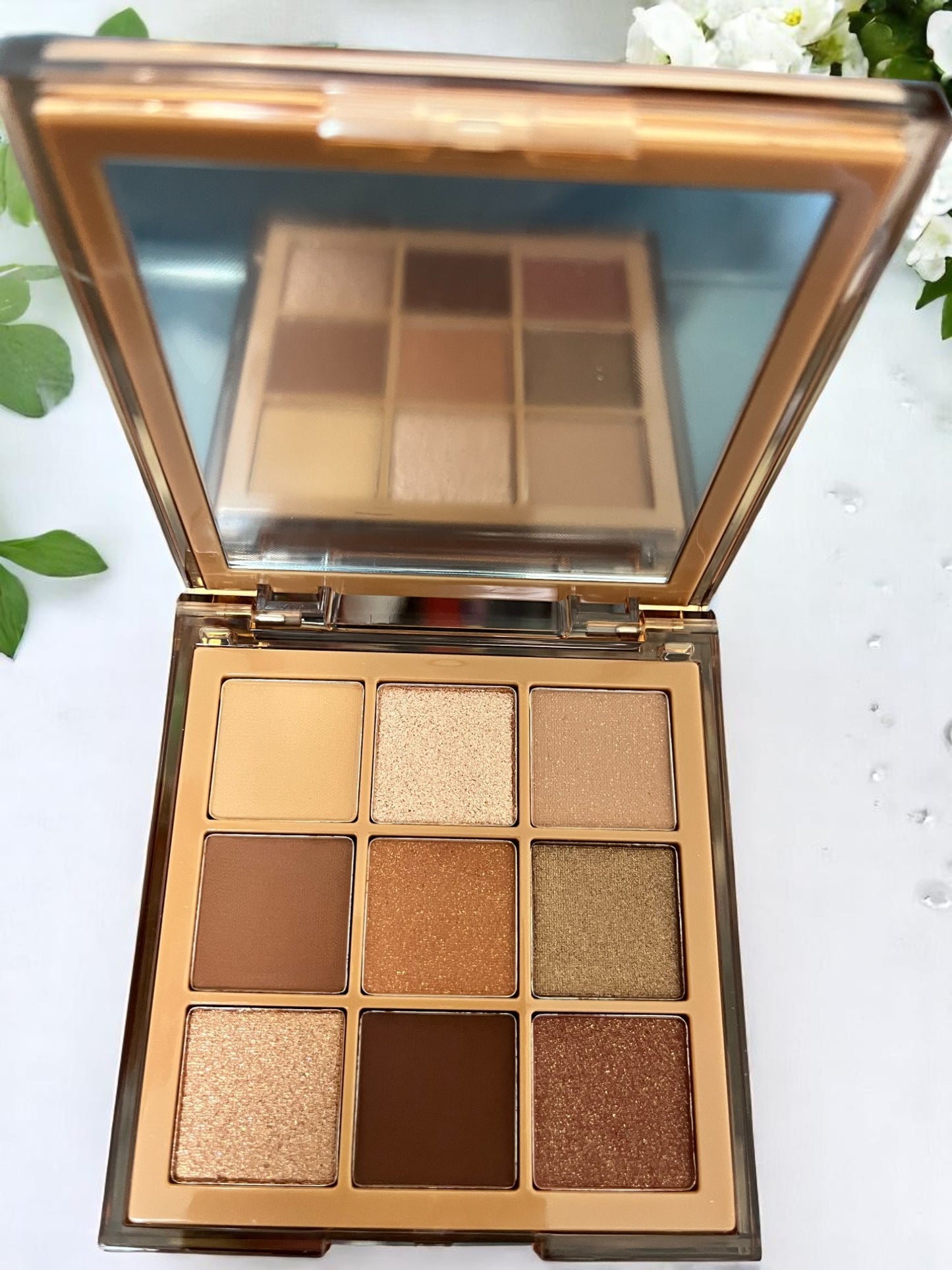 Golden Grace – 9 - Shade Luxe Eyeshadow Palette | Reiland Beauty Products - Reiland Beauty Products, LLC