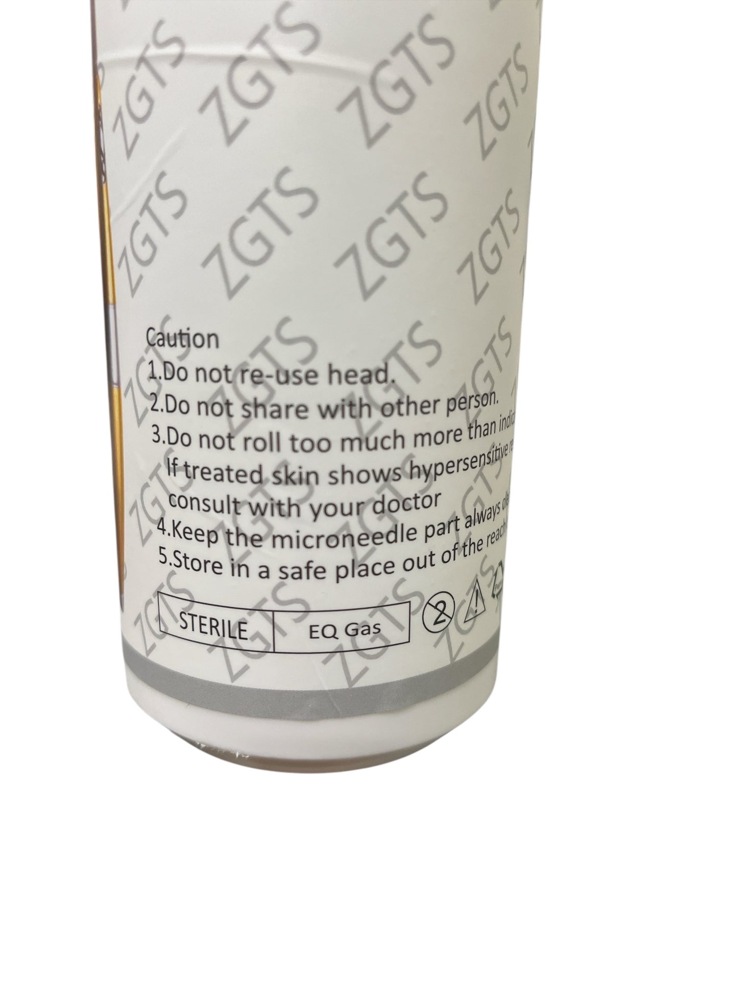 Caution label and usage instructions for ZGTS Derma Roller – safety guidelines for personal use.